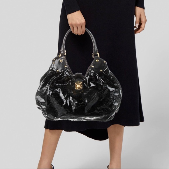 • Louis Vuitton Hobo Black Mahina Leather - Picture 5 of 12